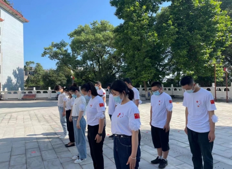 弘旭團總支國慶“緬懷先烈，不忘初心”主題團日活動